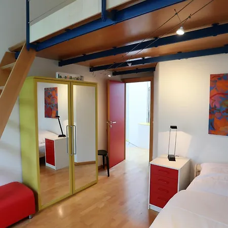 別荘 25 Min To The Center - 220 M2 Artist's House South Of Munich