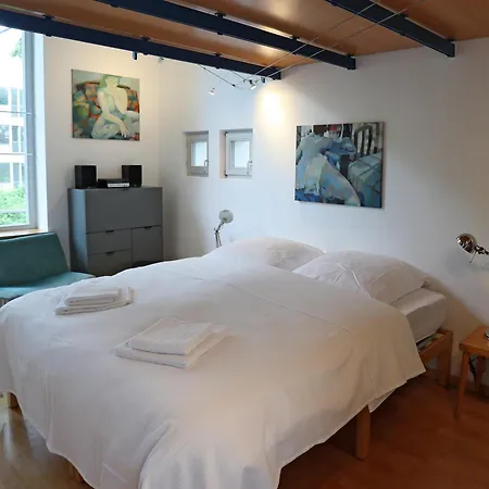 別荘 25 Min To The Center - 220 M2 Artist's House South Of Munich *